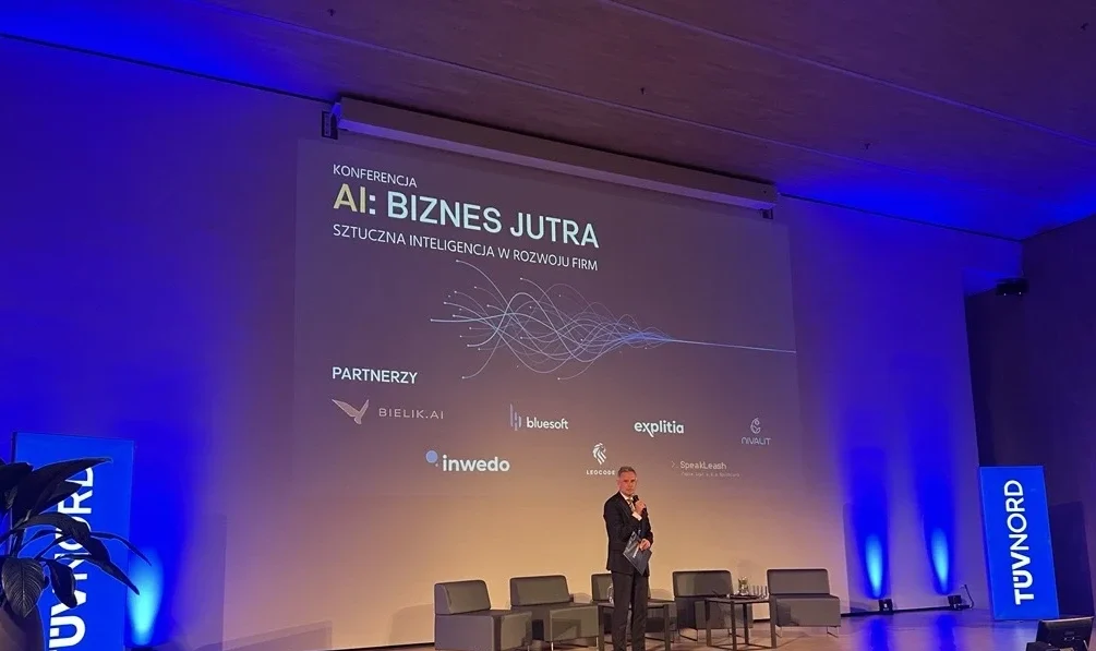 AI Bizes Jutra