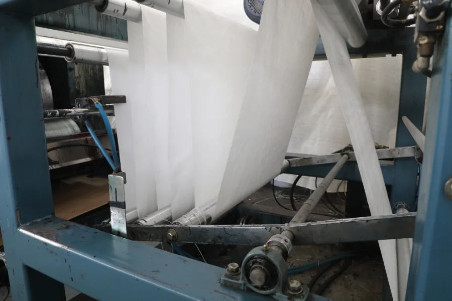 ESPR Regulation: Why the EU Is Introducing the Digital Product Passport
(image of textile processing)